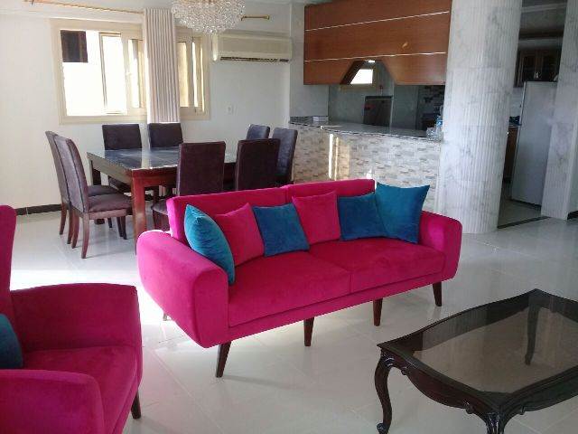شقة مفروشة للايجار 3 غرف بمدينة الشيخ زايد
