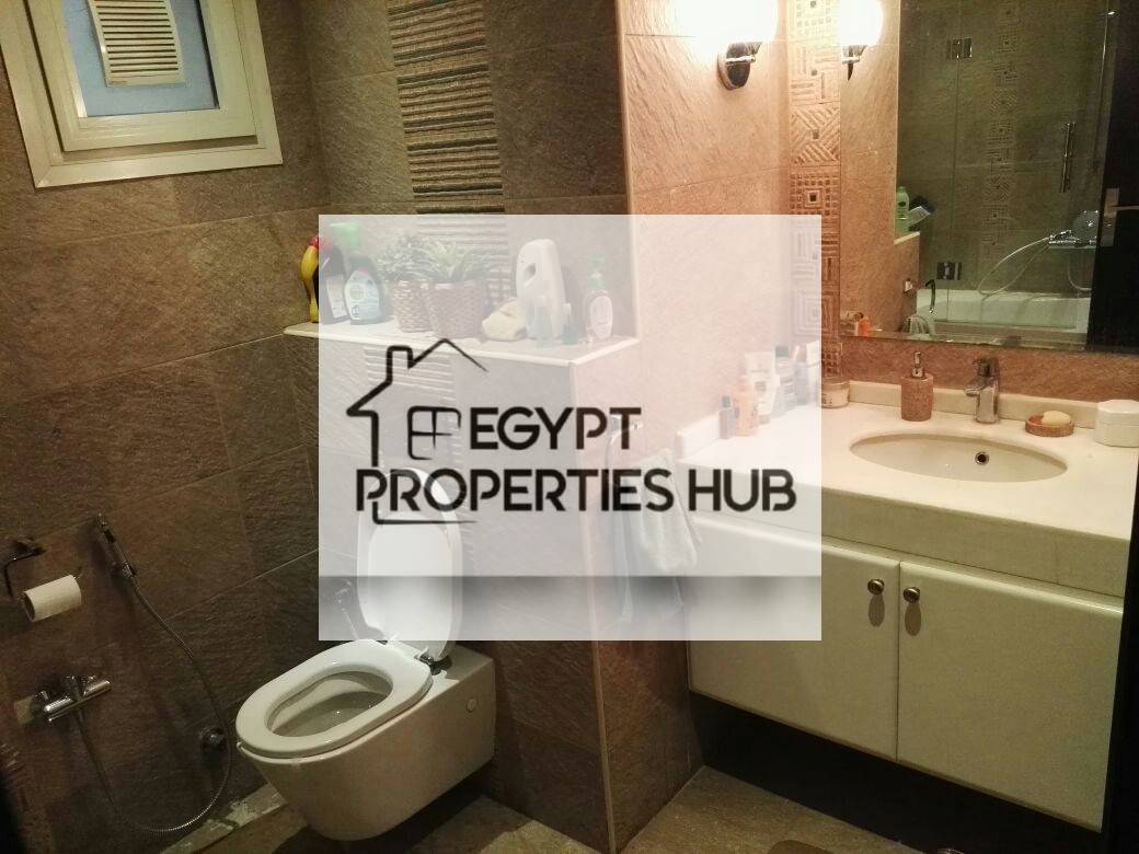 شقة مودرن مفروشة للايجار | 230م | كمبوند قطامية بلازا | القاهرة الجديدة